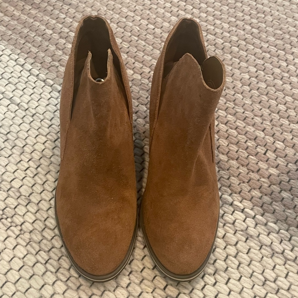 Jessica Simpson booties
